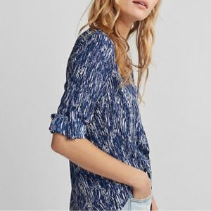 Express Slim Fit Blue Line Print Convertible Sleeve Portofino Shirt